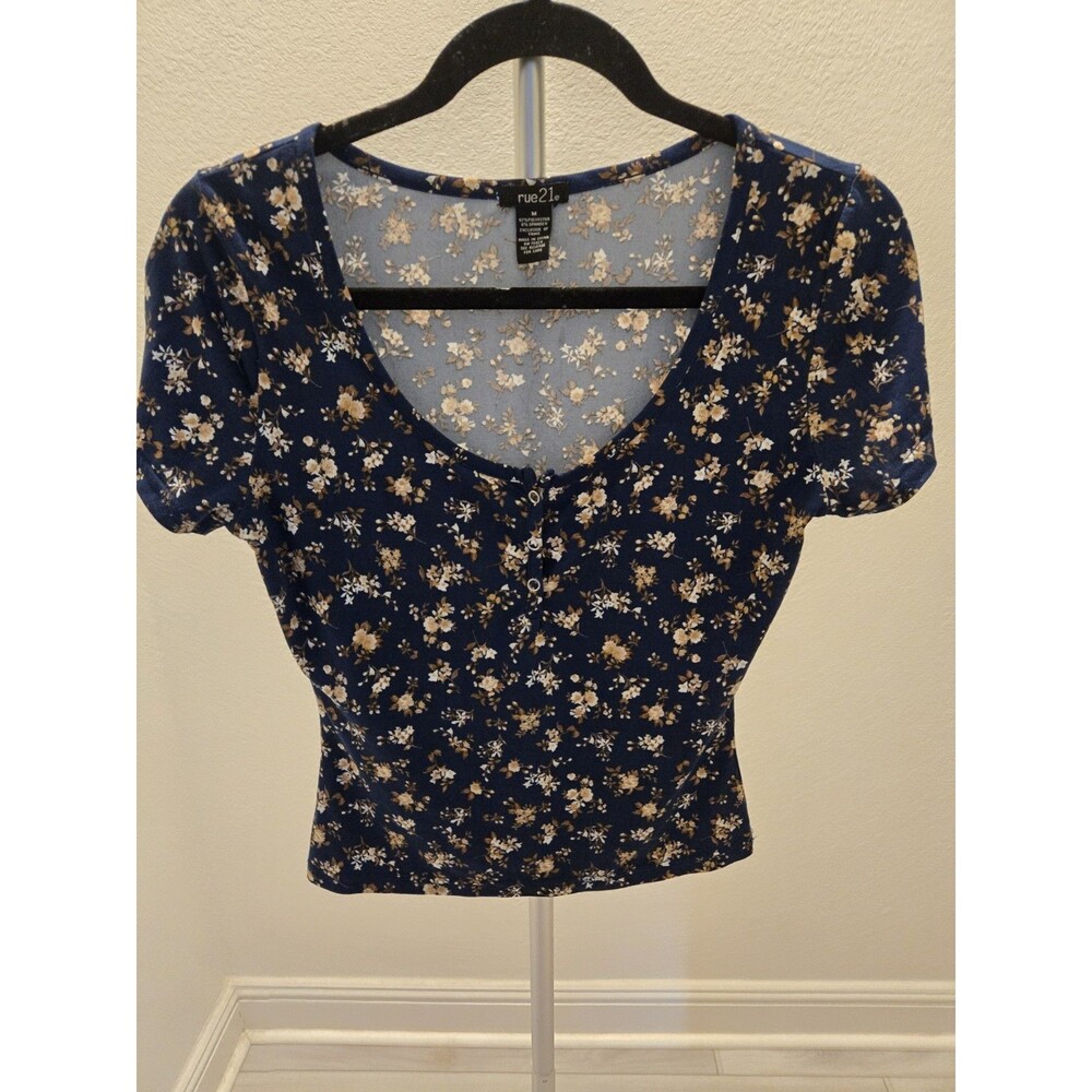 Rue21 M Floral Scoop Neck Button Front Short Sleeve Crop Top Shirt Women Navy